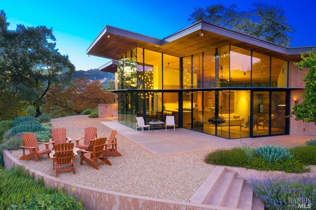 24000 Fig Tree Ln, Yorkville, CA 95494