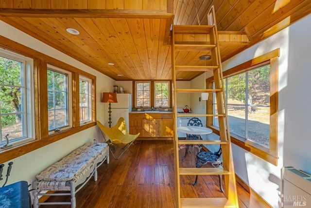 24000 Fig Tree Ln, Yorkville, CA 95494