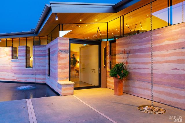 24000 Fig Tree Ln, Yorkville, CA 95494