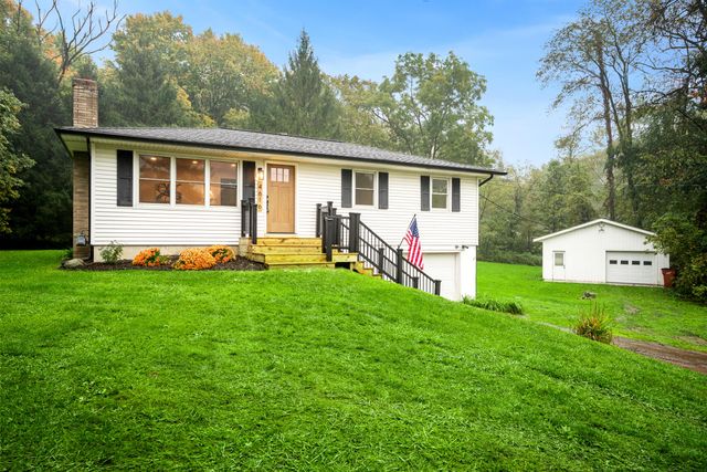 4616 Pettis Avenue Ne, Cannon Twp, MI 49306