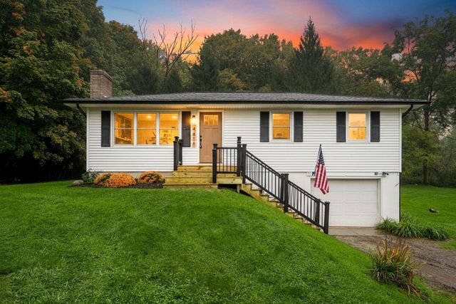 4616 Pettis Avenue Ne, Cannon Twp, MI 49306