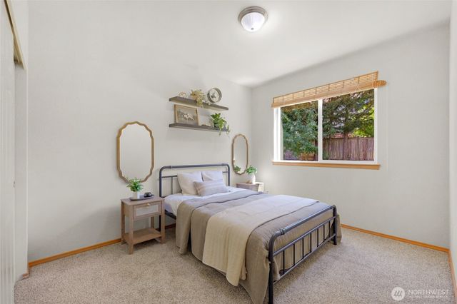250 Pasco Drive NE, Renton, WA 98059