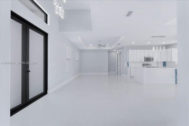1114 NE 7th, Cape Coral, FL 33909