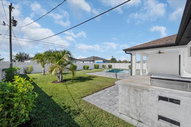 1114 NE 7th, Cape Coral, FL 33909