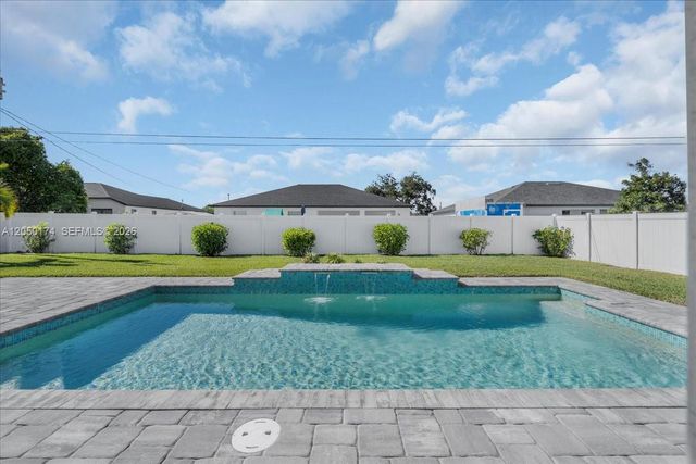 1114 NE 7th, Cape Coral, FL 33909