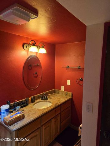 734 S Hermosa Drive, Benson, AZ 85602