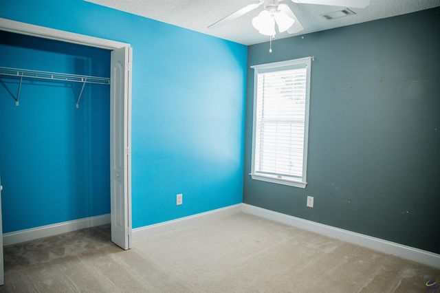 121 Spring Chase Circle, Kathleen, GA 31047