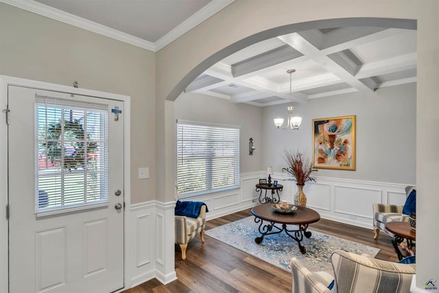 215 Tyndall Way, Perry, GA 31069