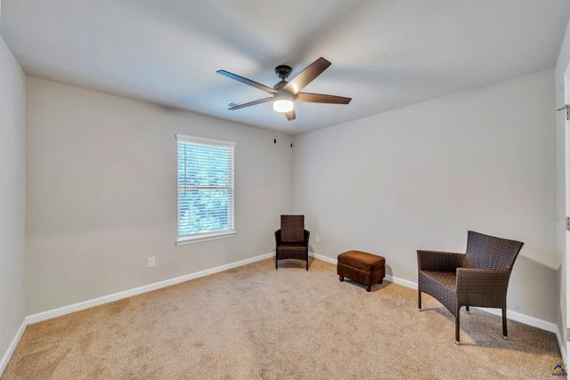 215 Tyndall Way, Perry, GA 31069