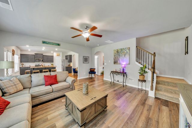215 Tyndall Way, Perry, GA 31069