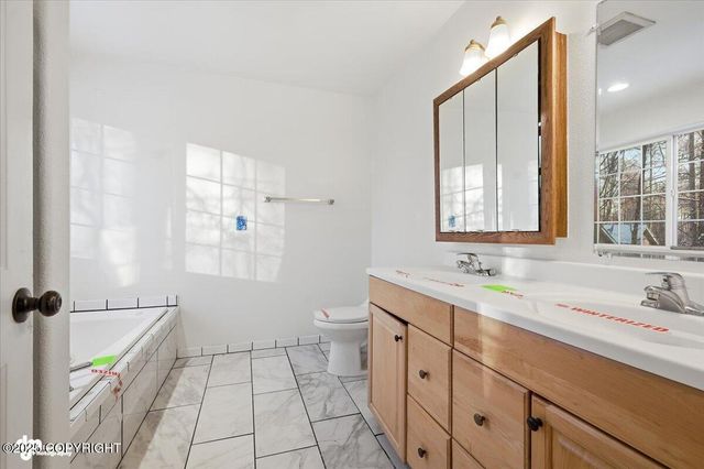 4570 S Navigators Circle, Wasilla, AK 99623