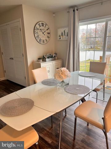 209 PULASKI AVE, Blackwood, NJ 08012