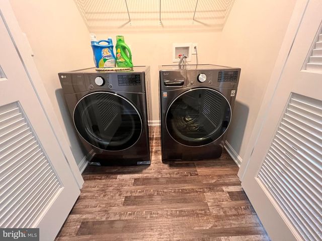 209 PULASKI AVE, Blackwood, NJ 08012