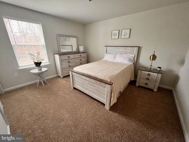 209 PULASKI AVE, Blackwood, NJ 08012