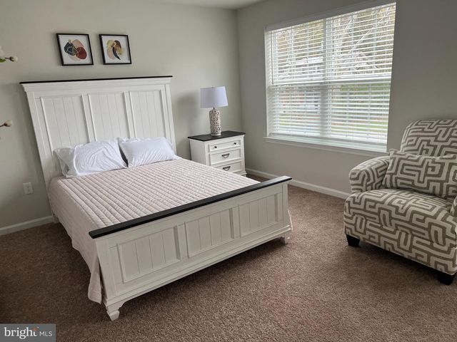 209 PULASKI AVE, Blackwood, NJ 08012