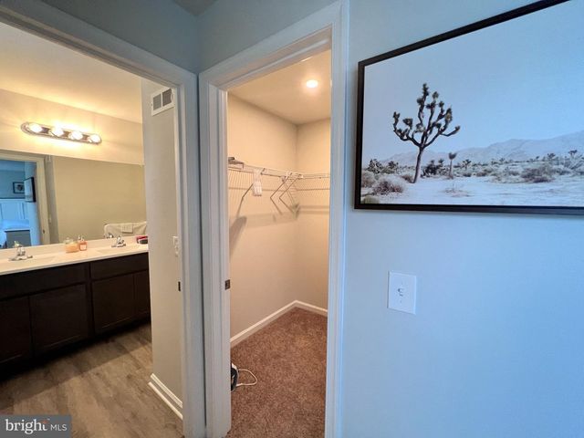 209 PULASKI AVE, Blackwood, NJ 08012