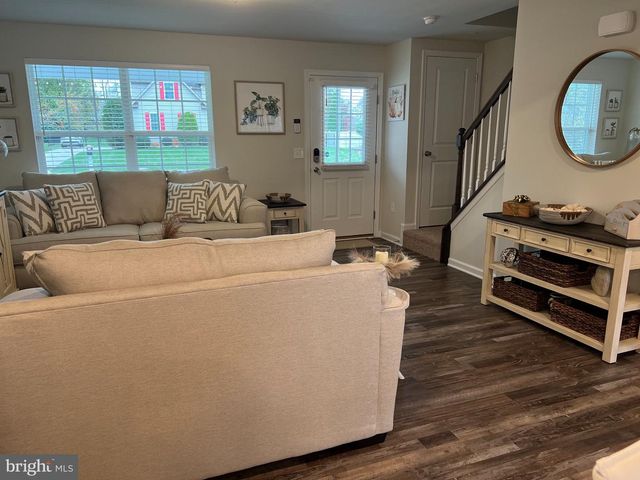 209 PULASKI AVE, Blackwood, NJ 08012