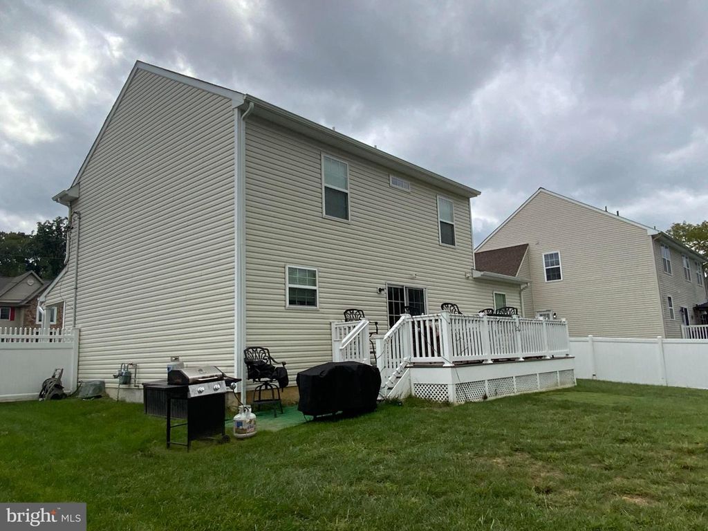 209 PULASKI AVE, BLACKWOOD, NJ 08012 — photo 3