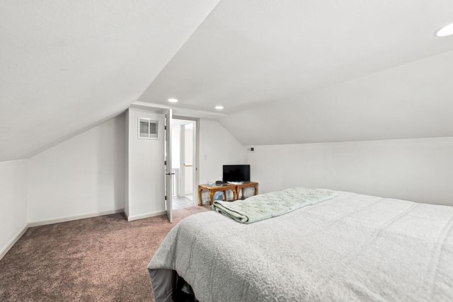 1207 6Th Street, Grundy Center, IA 50638