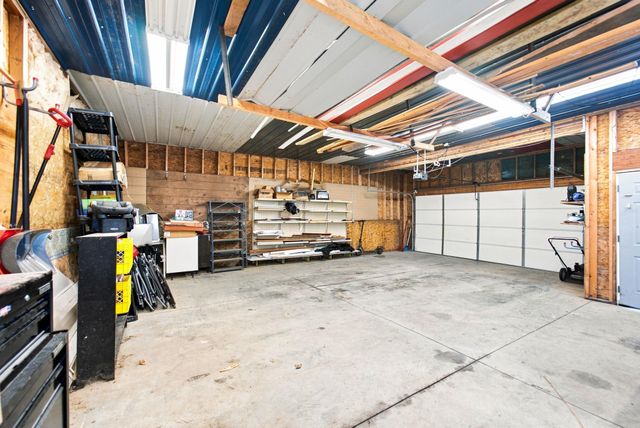 1207 6Th Street, Grundy Center, IA 50638
