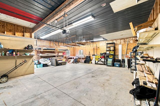 1207 6Th Street, Grundy Center, IA 50638