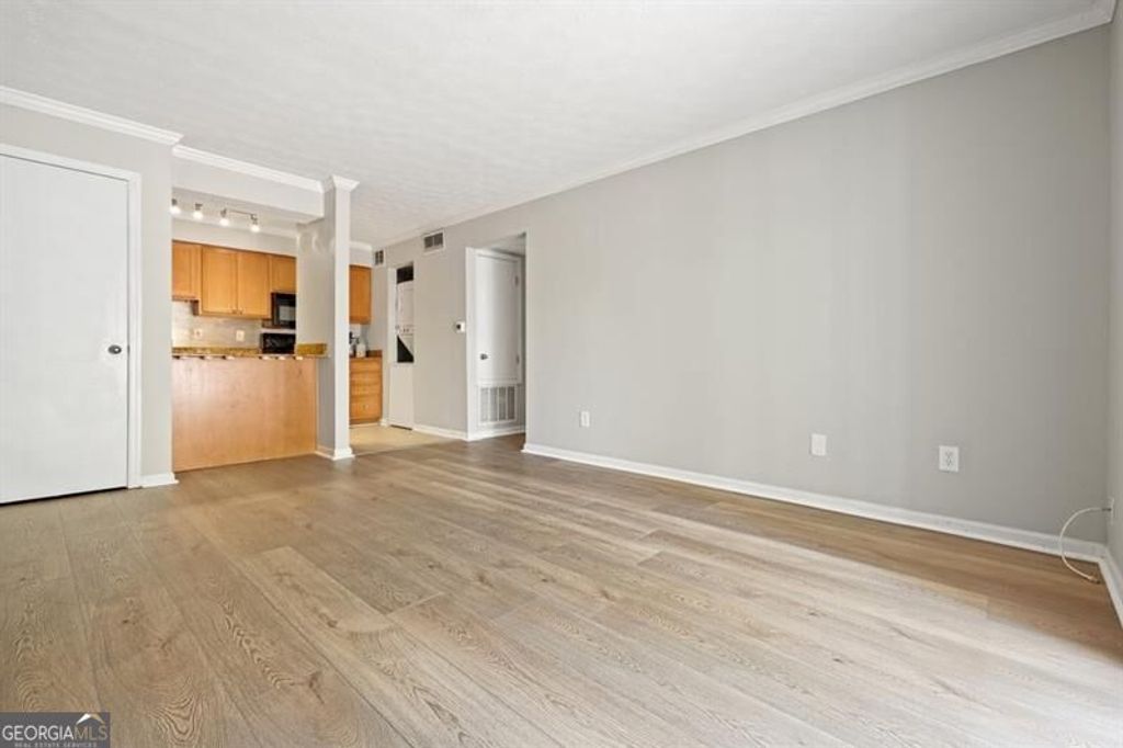 3160 Seven Pines Court 105, Atlanta, GA 30339 — photo 5