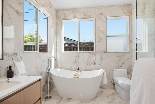 1502 Woodson Court, San Jose, CA 95118