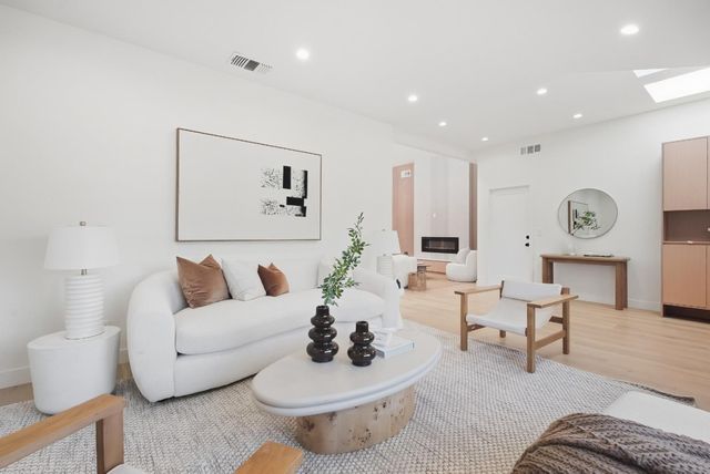 1502 Woodson Court, San Jose, CA 95118