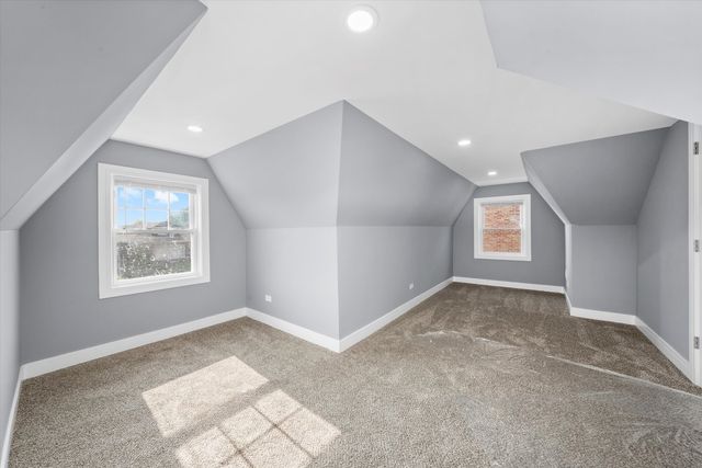 9443 S Racine Avenue, Chicago, IL 60620