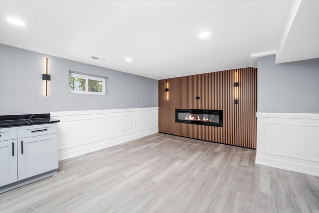 9443 S Racine Avenue, Chicago, IL 60620