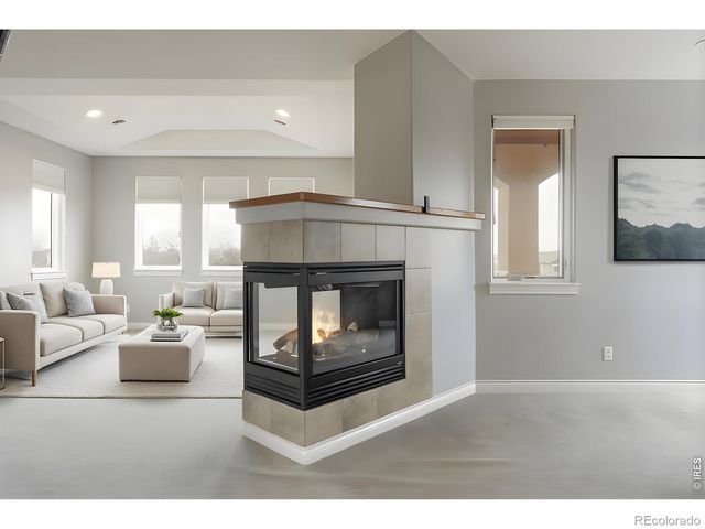 8712 Portico Lane, Longmont, CO 80503