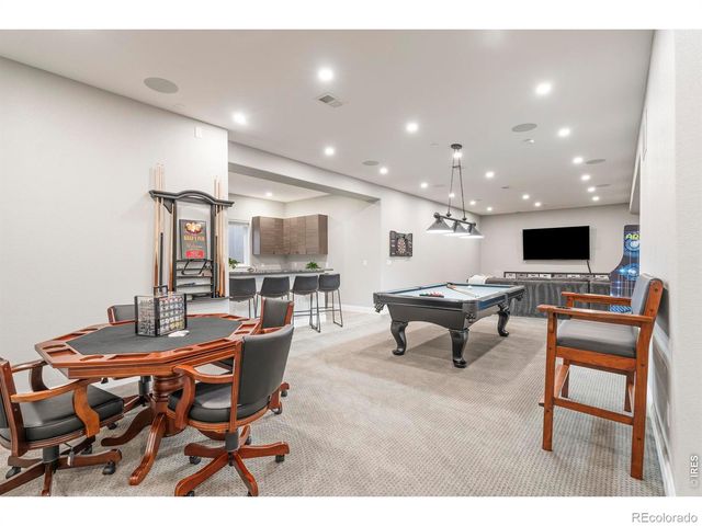 8712 Portico Lane, Longmont, CO 80503