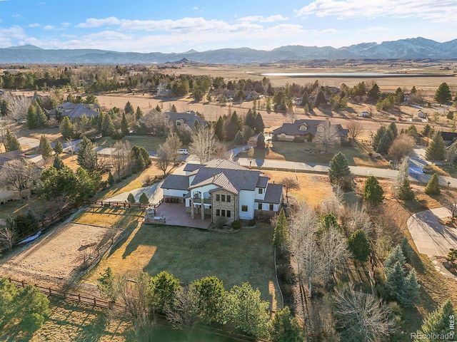 8712 Portico Lane, Longmont, CO 80503