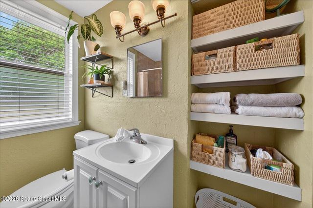1615 Grandview Way, Melbourne, FL 32935