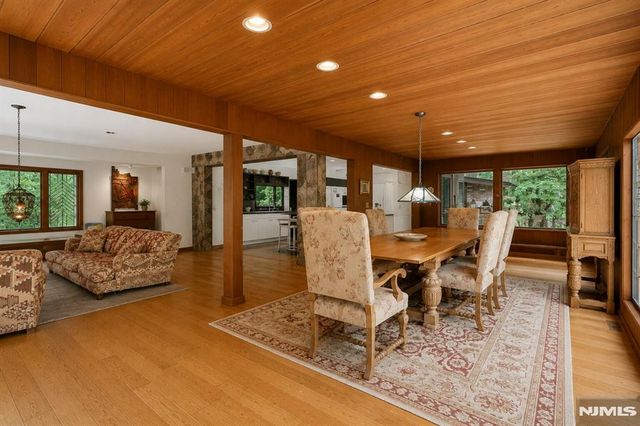 34 Cambridge Way, Alpine, NJ 07620