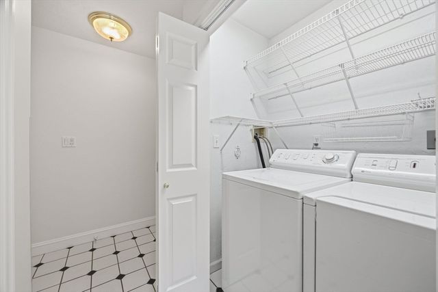 23 Piccadilly Way, Westborough, MA 01581