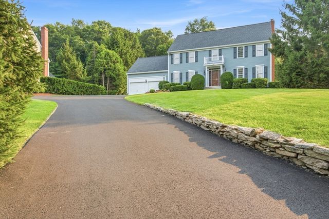 23 Piccadilly Way, Westborough, MA 01581
