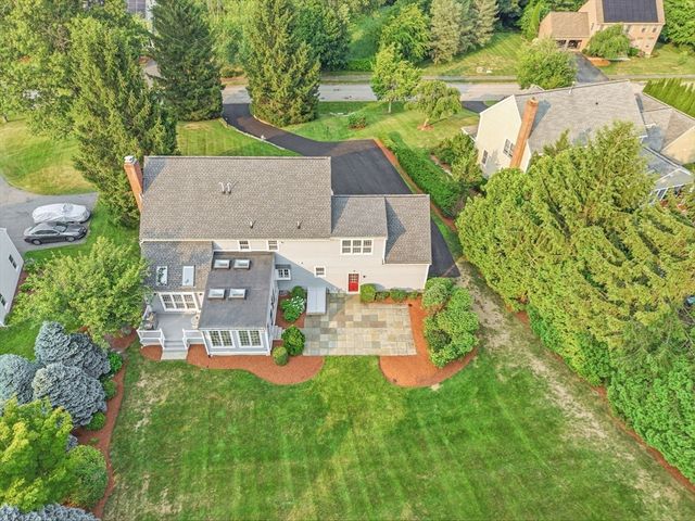 23 Piccadilly Way, Westborough, MA 01581