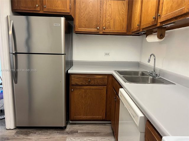 3690 Inverrary Dr 1K, Lauderhill, FL 33319