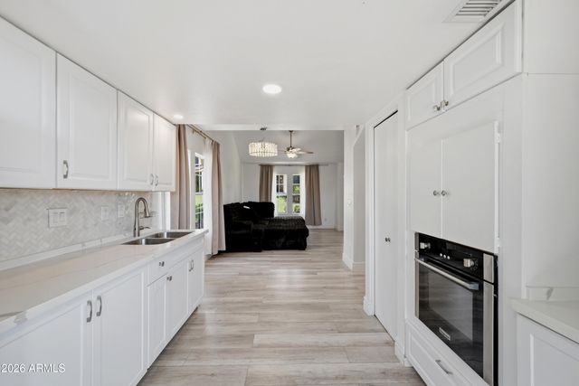 4840 E MINERAL Road 1, Phoenix, AZ 85044