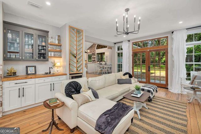 106 Draughons Drive, St. Simons, GA 31522