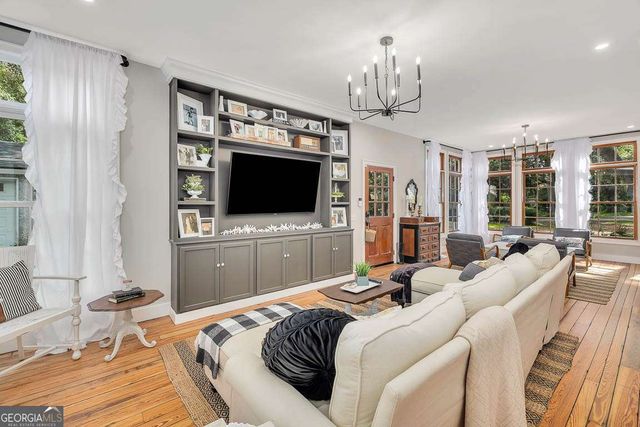 106 Draughons Drive, St. Simons, GA 31522