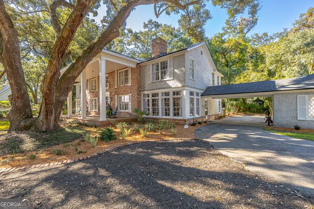 106 Draughons Drive, St. Simons, GA 31522