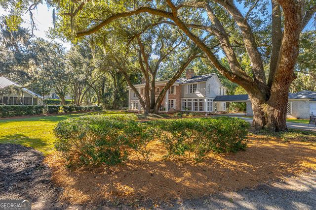 106 Draughons Drive, St. Simons, GA 31522
