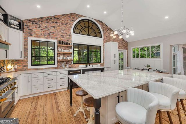 106 Draughons Drive, St. Simons, GA 31522