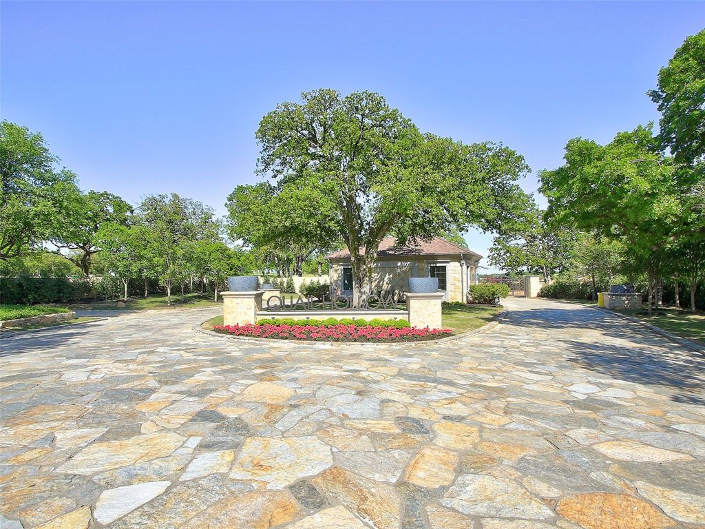 1900 Lakeshore Drive, Westlake, TX 76262