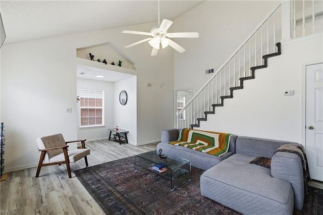 826 Miller Creek LN, Newport News, VA 23603