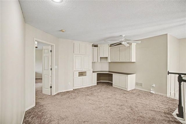 5605 NE Misty Meadow Place, Lee's Summit, MO 64064