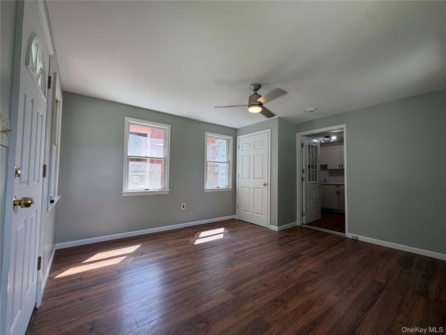29 Delano Street 2, Poughkeepsie, NY 12601