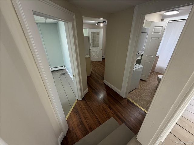 29 Delano Street 2, Poughkeepsie, NY 12601
